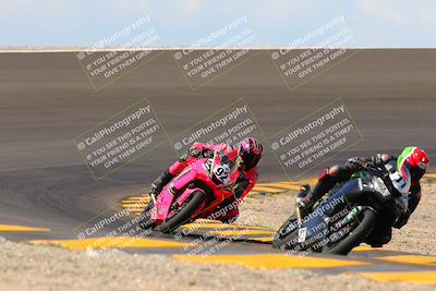 media/Sep-25-2022-CVMA (Sun) [[ee08ed6642]]/Race 8 Supersport Middleweight Shootout/